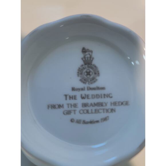 Royal Doulton Brambly Hedge The WEDDING Tea Cup Only 1983 Jill Barklem Box - Picture 11 of 13